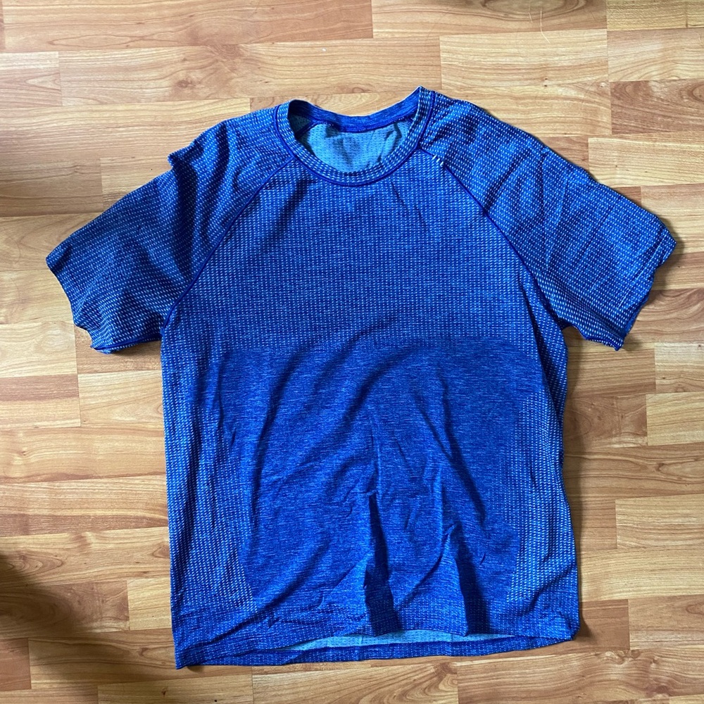 Lululemon metal vent tech tee